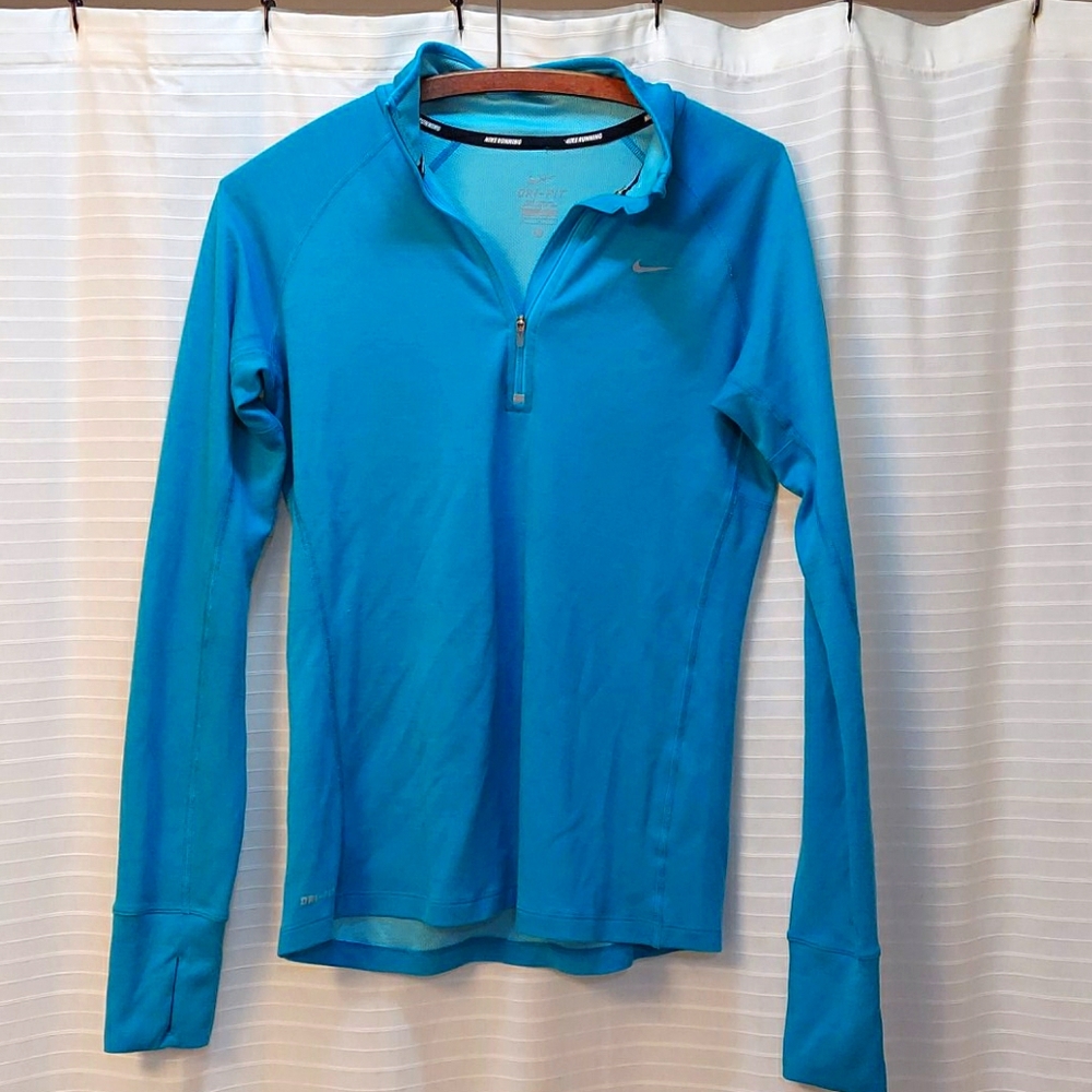 Sz medium nike dry-fit long sleeve quarter zip